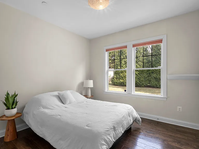 17601 Crystal Spring Ter — Photo 33