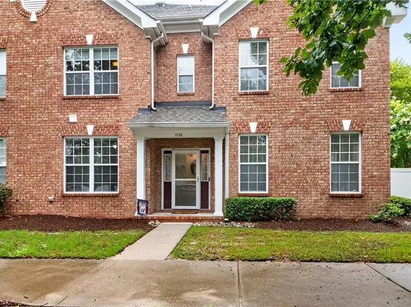 1115 Warrington Blvd, Chesapeake, VA 23320