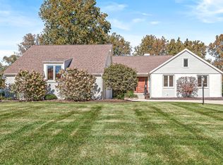 22557 Winchester Dr, Elkhart, IN 46514