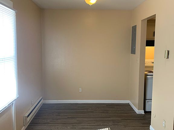 3rd image of 3190 Valerie Arms Dr APT 7