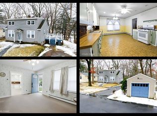 30 Lakeview Dr, Smithfield, RI 02828