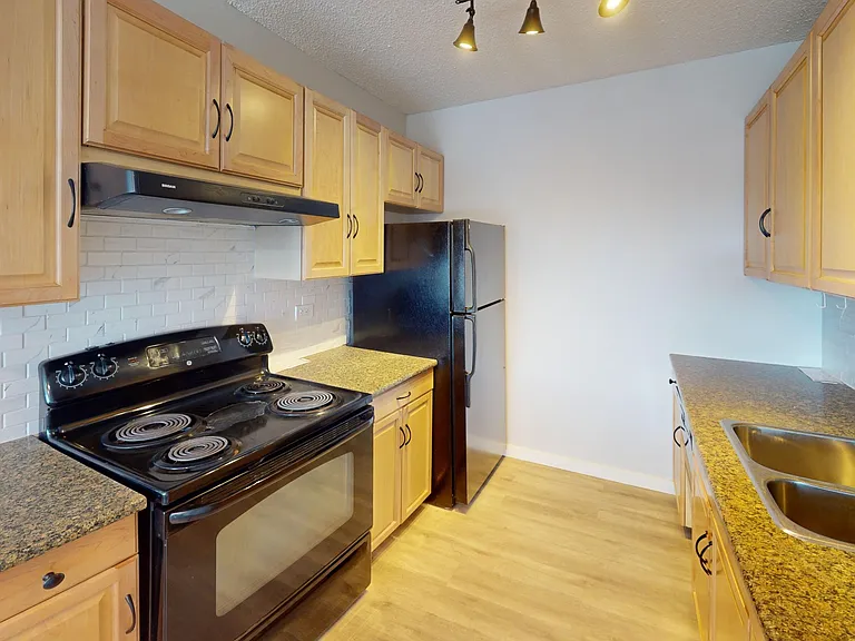 5D 17th Ave SW #515 — Photo 10