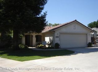 5433 W La Vida Ct, Visalia, CA 93277