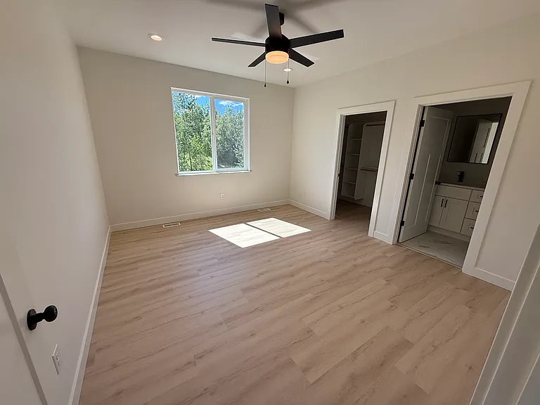 358 W Ashbrook Dr #1 — Photo 9