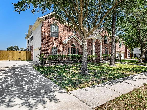 2nd image of 19210 Canyon Bay Dr