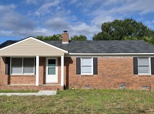 1904 Westhill Dr, Fayetteville, NC 28304
