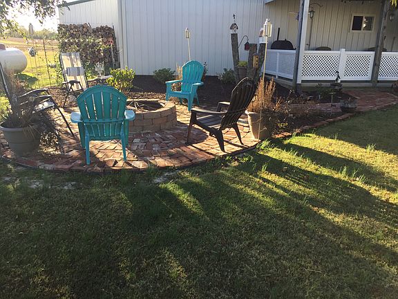 Brick fire pit seating area