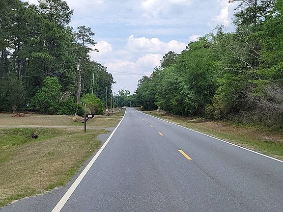 4th image of 1219 Egg And Butter Rd N