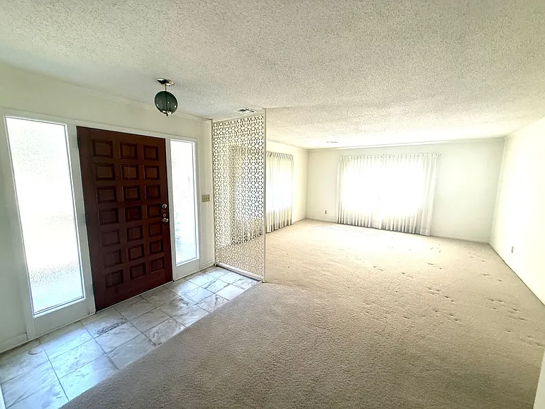 2655 W Edgemont Ave — Photo 12