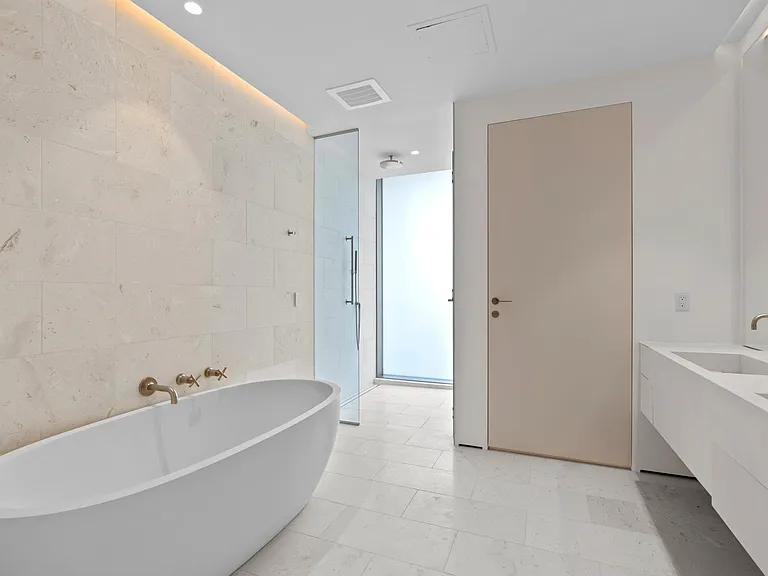 200 Arkona Ct #401 — Photo 6