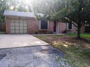 3808 7th St, Greenville, TX 75401