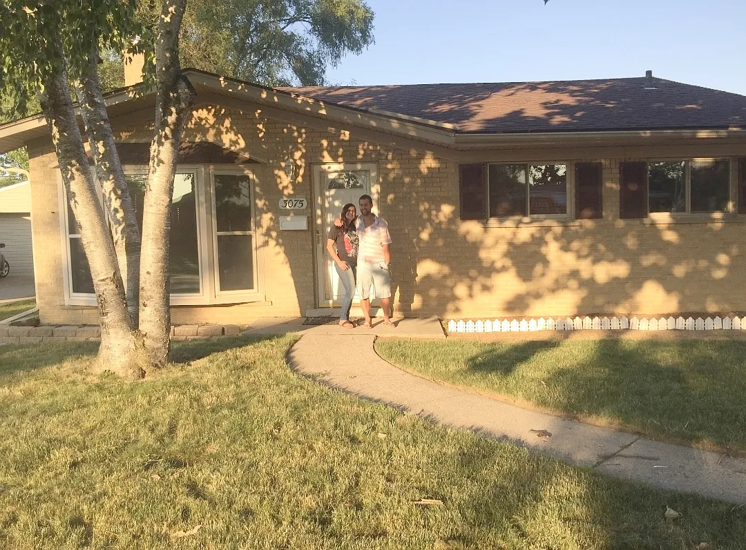 3 bed, 1.5 bath, 1505 sqft, $1,900 — Photo 1