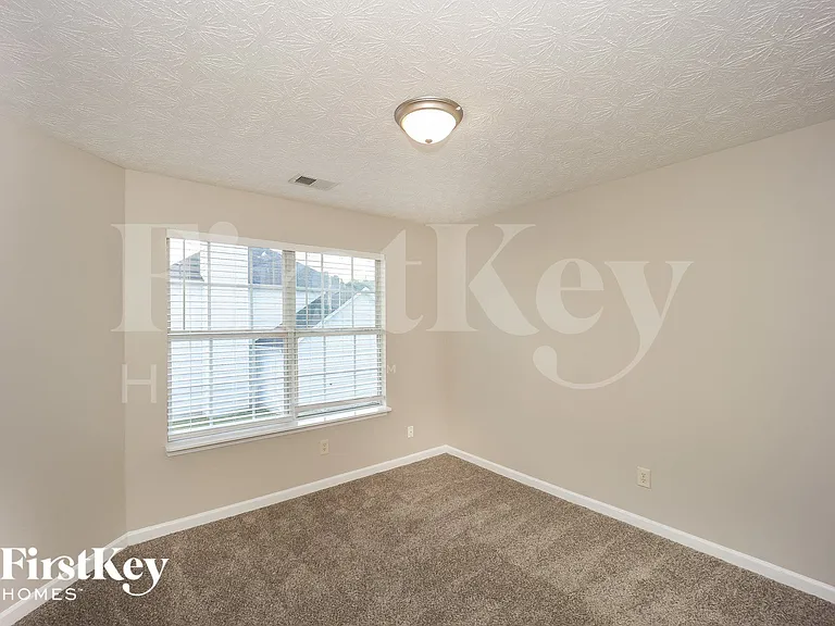 3308 Summer Brooke Ln — Photo 11