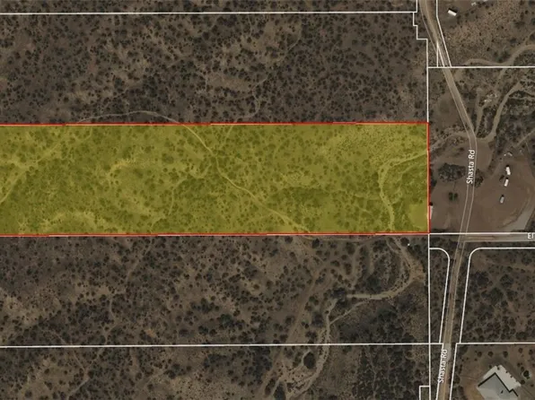 1 Shasta Rd, Phelan, CA 92371