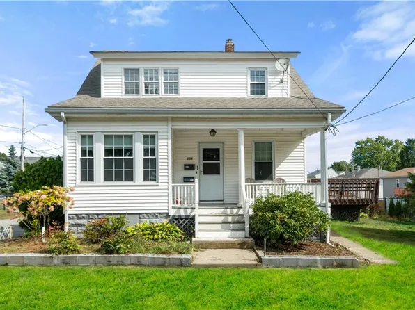 206 Fort St, East Providence, RI 02914