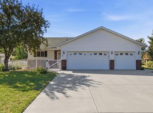 315 Barracuda Ave NE, Avon, MN 56310