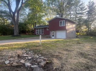 1302 Ash St, Highland, IL 62249