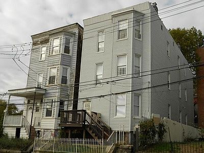 1st image of 11 Jones Pl