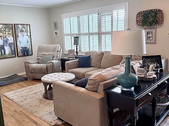 5th image of 407 Myrtle Dr