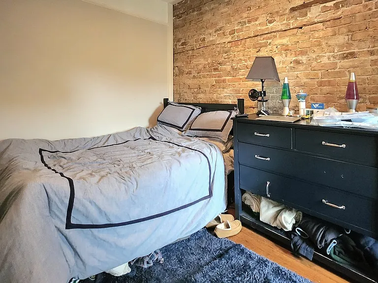 1539 N Wells St #4 — Photo 10