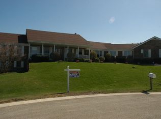 5 Byron Ct, Hawthorn Woods, IL 60047