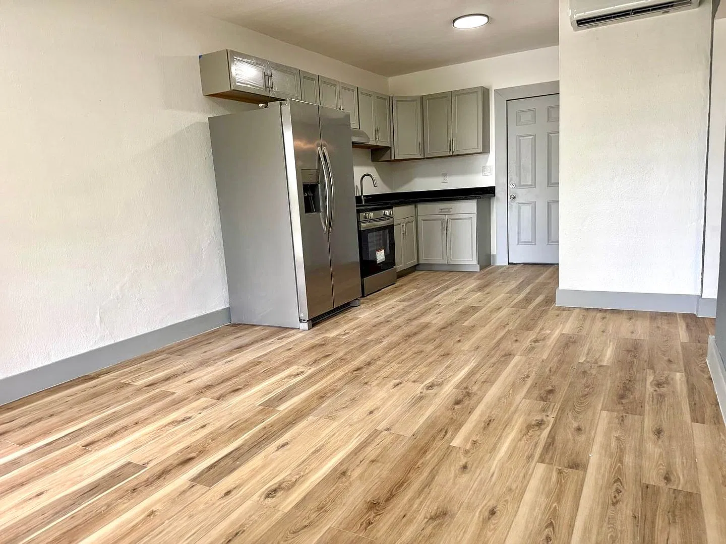 Perdido Manor — Photo 4