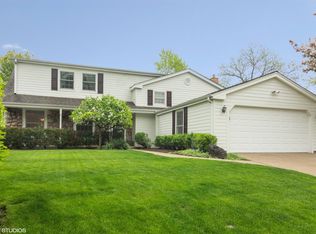 933 Greenridge Rd, Buffalo Grove, IL 60089