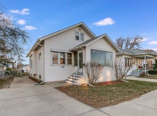 2032 Thurston Ave, Racine, WI 53403