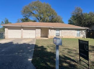 1903 Silverleaf Dr, Georgetown, TX 78628