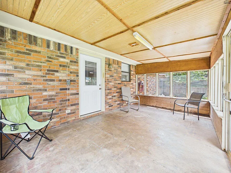 4844 Matterhorn Dr — Photo 33