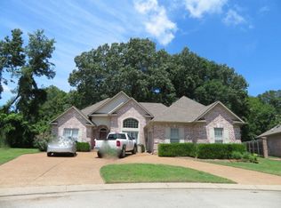 75 Belle Trace Cv, Jackson, TN 38305