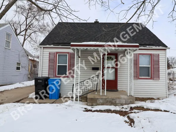 1621 E Eleven Mile Rd, Madison Heights, MI 48071