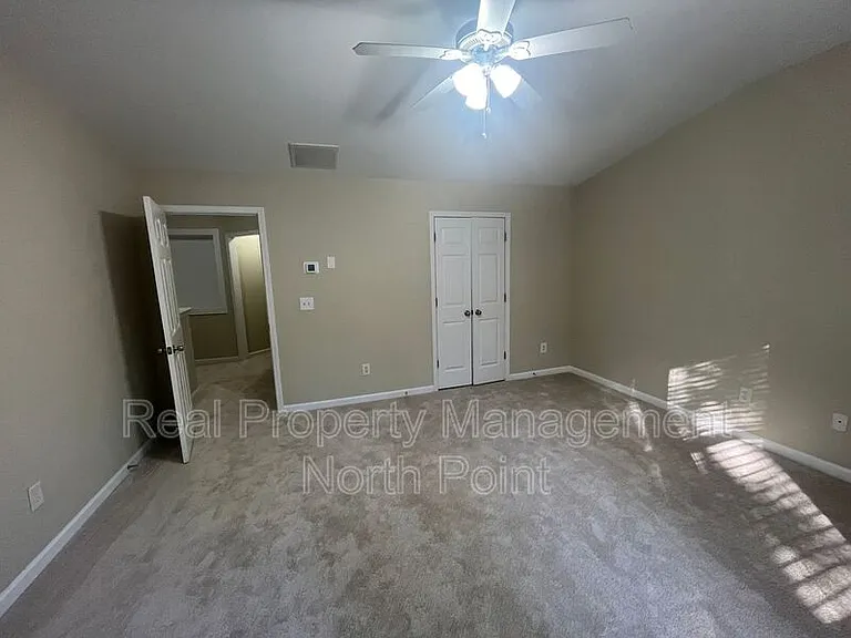 2031 Lakeshore Overlook Dr NW — Photo 16