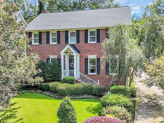 3rd image of 42 Oak Crest Ct