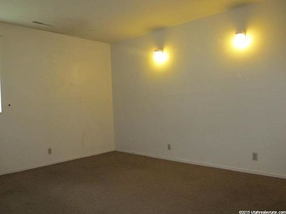 5th image of 4856 S Highland Cir APT 1