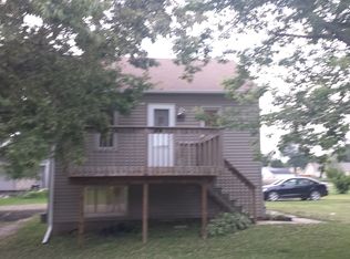 655 Trail Ave, Evansdale, IA 50707