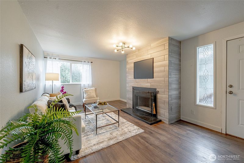 5th image of 4404 Terrace Drive #10