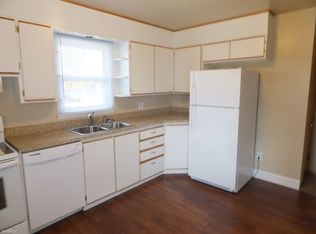 421 N 25th St, Bismarck, ND 58501