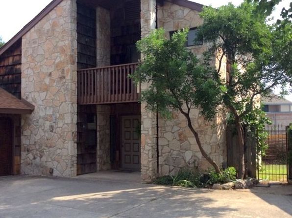 14204 Indian Woods