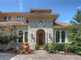 16680 Country Club Ct, Loch Lloyd, MO 64012