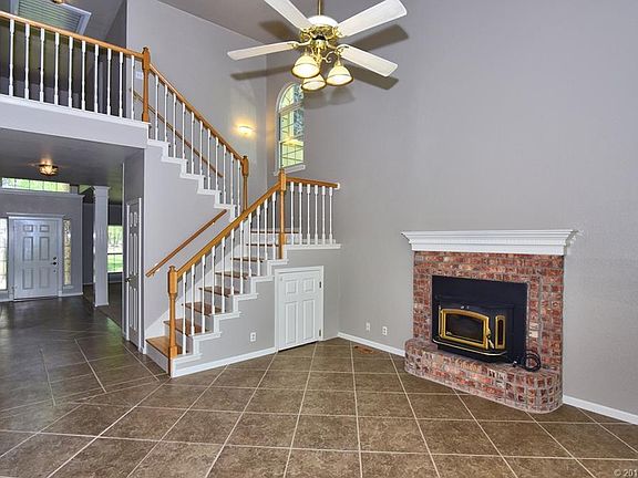 3rd image of 17915 S 128th Ct E