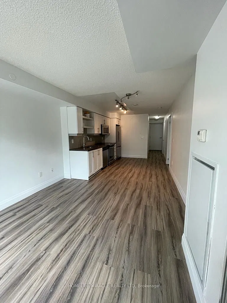 2 bed, $3,100 — Photo 4