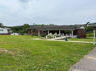 1331 Beckwith Rd, Fayetteville, WV 25840