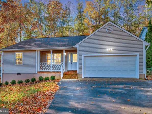 201 Beachside Cv, Locust Grove, VA 22508