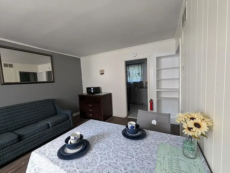 2115 Hazelhurst Ave #A — Photo 11
