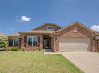 3504 Grizzly Ridge Ct, Yukon, OK 73099