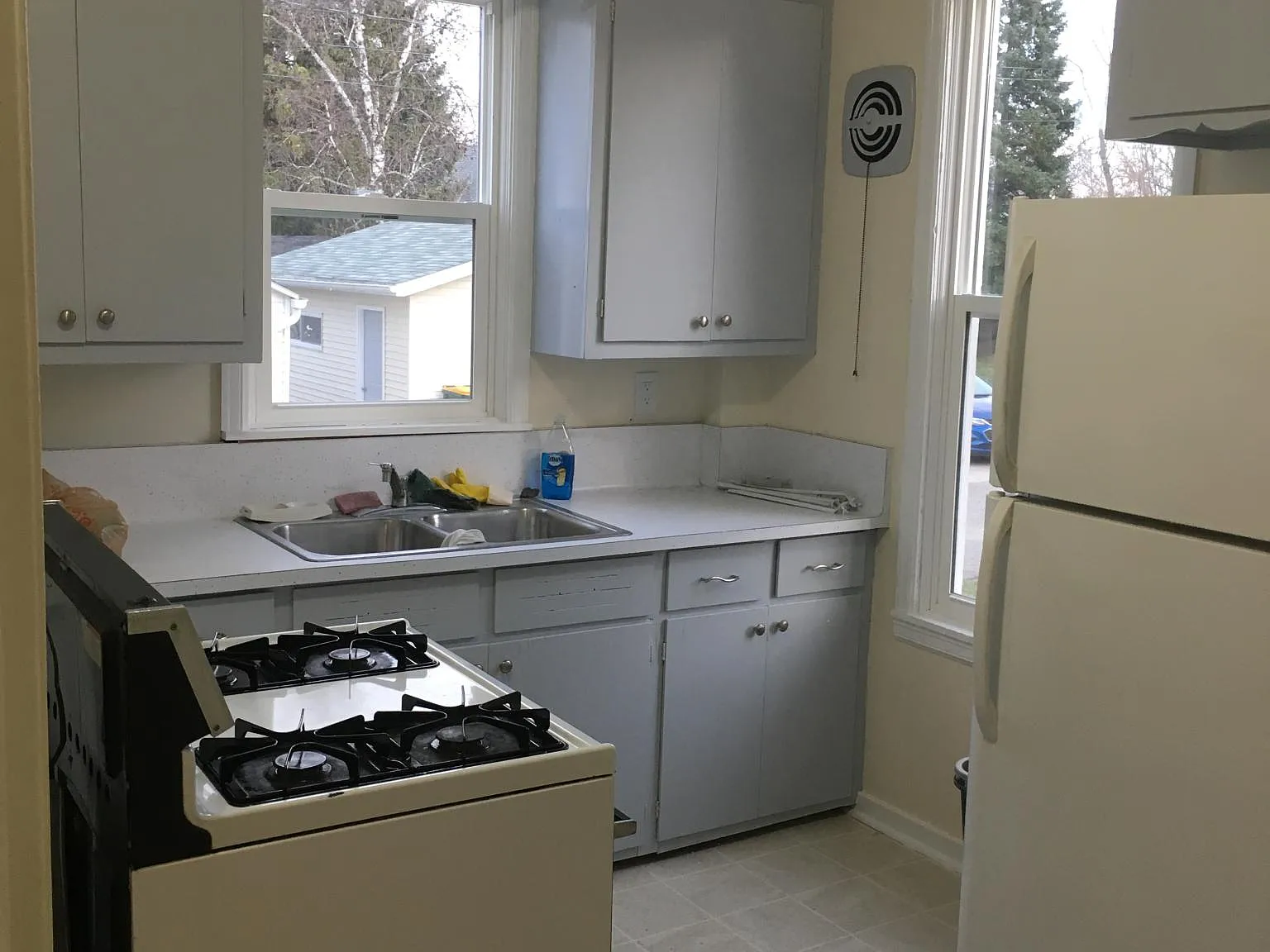 2 bed, $1,150 — Photo 2