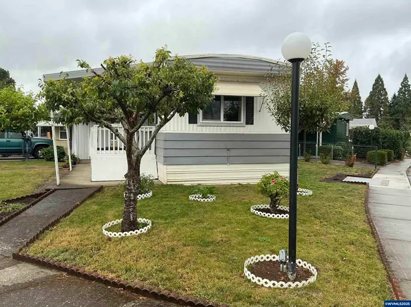 5355 River Rd N Unit 84, Keizer, OR 97303