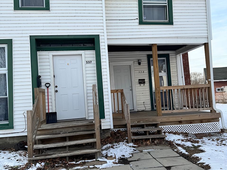 1st image of 537 E Erie St #539