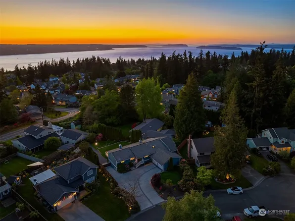 7081 47th Avenue W, Mukilteo, WA 98275
